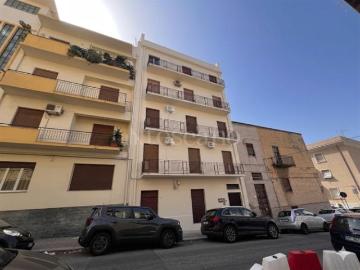 Casa di 155 mq a Centro Storico, Pineta Zerbi Reggio di Calabria