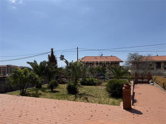 Casa di 159 mq a Pennisi, Santa Maria Ammalati, Piano d'Api Acireale