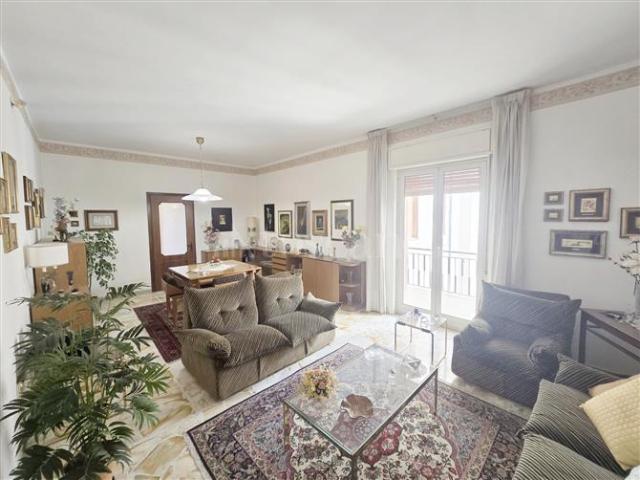Casa di 167 mq a Tica, Zecchino, Bosco Minniti, Santa Panagia Siracusa