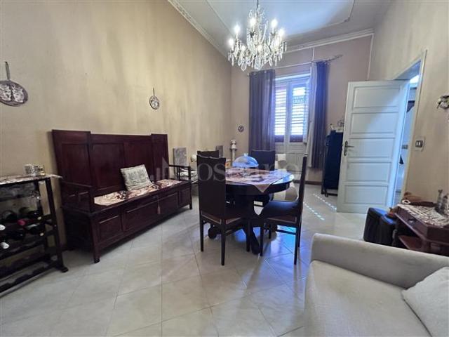 Casa di 167 mq a Centro Avola