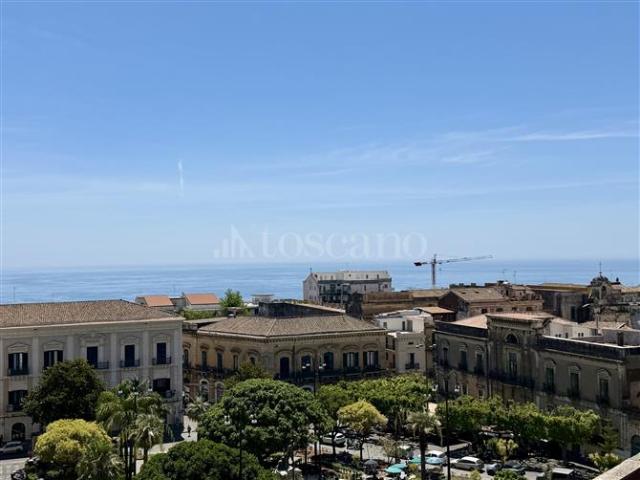 Casa di 167 mq a San Cosmo, Corso Italia, Piazza Dante Acireale