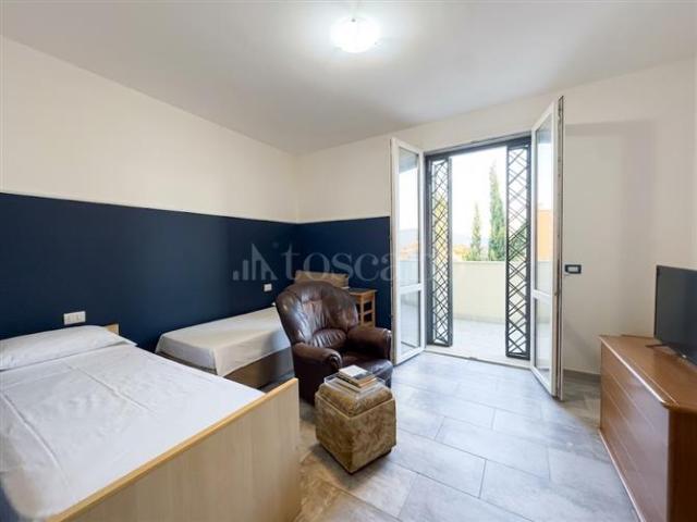 Casa di 170 mq a Capalle, La Villa, Esselunga Campi Bisenzio