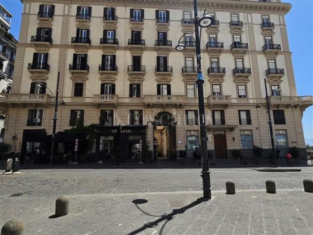 Casa di 170 mq a Chiaia, Mergellina Napoli