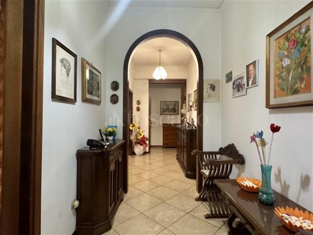 Casa di 177 mq a Coiano, Santa Lucia, San Martino Prato