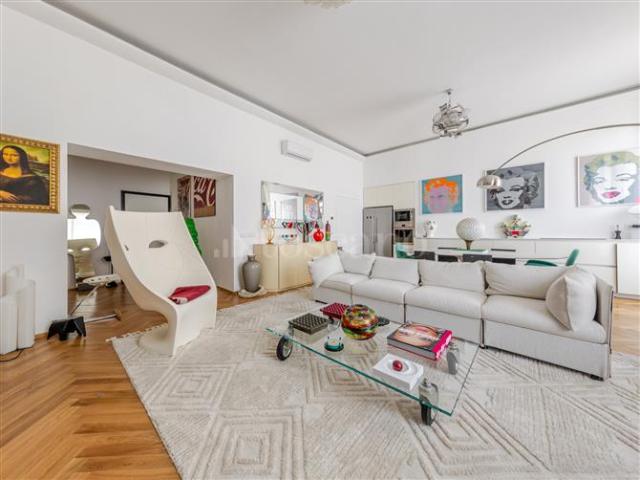 Casa di 175 mq a Centro Milano