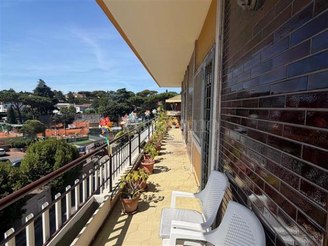 Casa di 180 mq a Mezzocammino, Spinaceto, Tor de' Cenci Roma