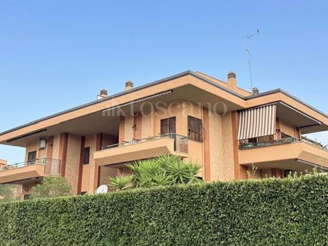 Casa di 180 mq a Eur, Torrino, Tintoretto Roma