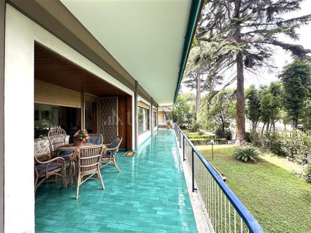 Casa di 184 mq a Eur, Torrino, Tintoretto Roma