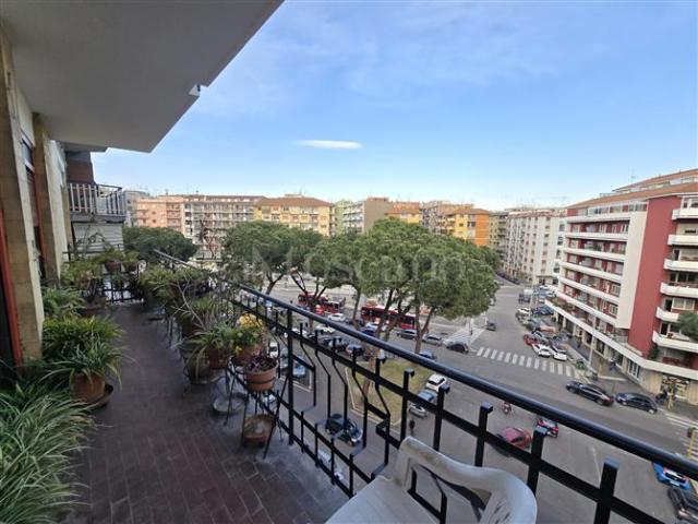 Casa di 190 mq a Appio Latino, Colli Albani Roma
