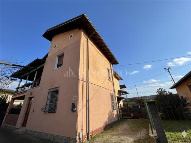 Casa di 190 mq a Brescia Due, Via Cremona, Villaggio Sereno Brescia