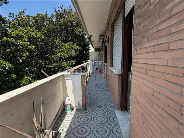 Casa di 100 mq a Appio Latino, Colli Albani Roma