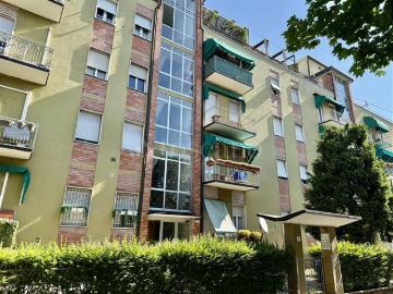 Casa di 100 mq a Brescia Due, Via Cremona, Villaggio Sereno Brescia