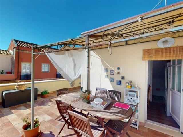 Casa di 100 mq a Centro Cagliari