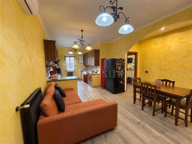 Casa di 100 mq a Centro Monterotondo