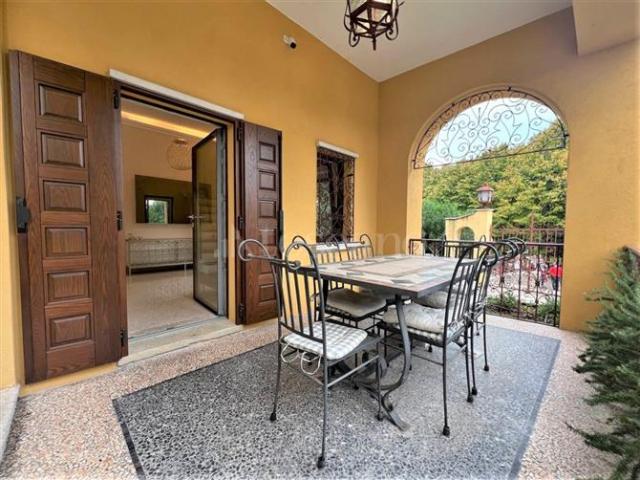 Casa di 100 mq a Centro Sirmione