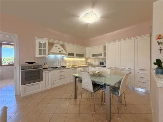 Casa di 100 mq a San Martino della Battaglia Desenzano del Garda