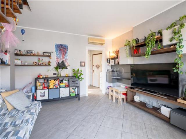 Casa di 100 mq a Santa Rita, Mirafiori Nord Torino