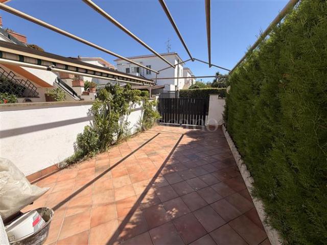 Casa di 100 mq a Tor San Lorenzo Lido Ardea