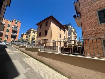Casa in vendita a Via dell'Unione Guidonia Montecelio - Cantina