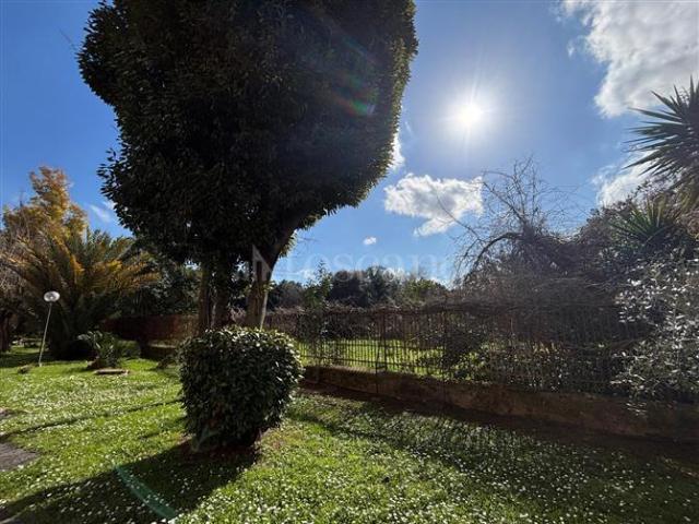 Casa di 105 mq a Mezzocammino, Spinaceto, Tor de' Cenci Roma