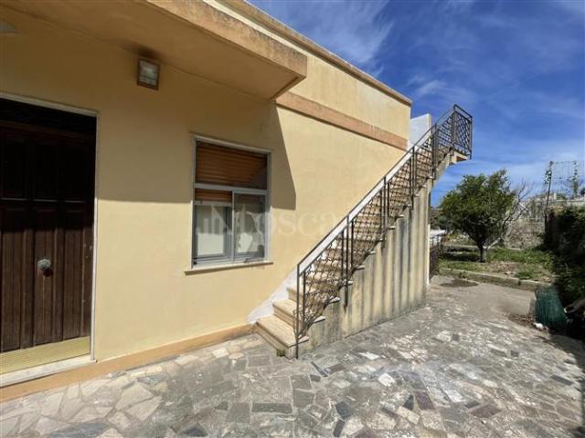 Casa di 109 mq a Castanea, Masse, Gesso Messina