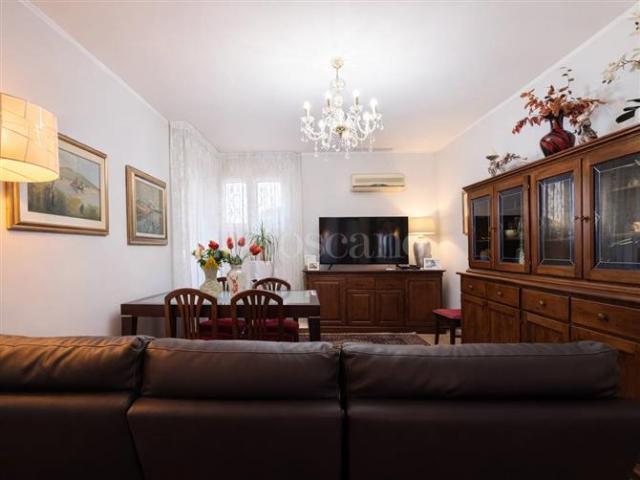 Casa di 110 mq a Centro Sirmione
