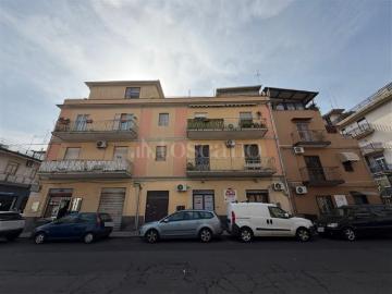 Casa di 110 mq a Rapisardi, Ballo, Cibele Catania