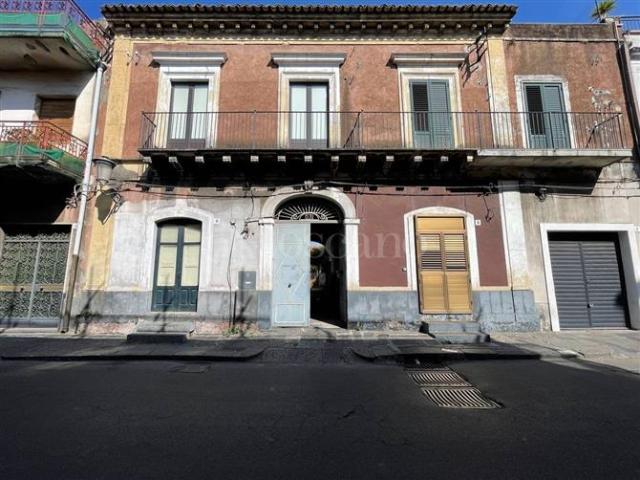 Casa di 117 mq a Centro San Giovanni la Punta
