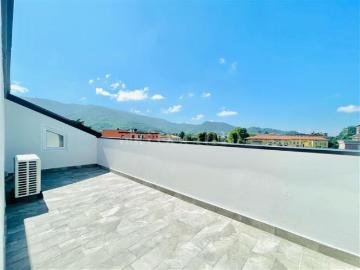 Casa di 115 mq a Borgo Trento, Crocifissa di Rosa, Mompiano, Villaggio Prealpino Brescia