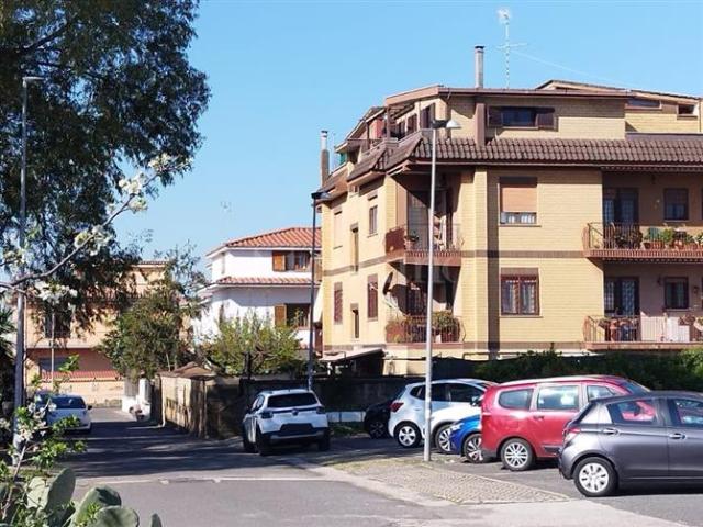 Casa di 120 mq a Acilia, Casal Bernocchi, Centro Giano, Dragona, Malafede, Vitinia Roma