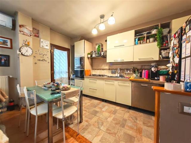 Casa di 130 mq a Acilia, Casal Bernocchi, Centro Giano, Dragona, Malafede, Vitinia Roma