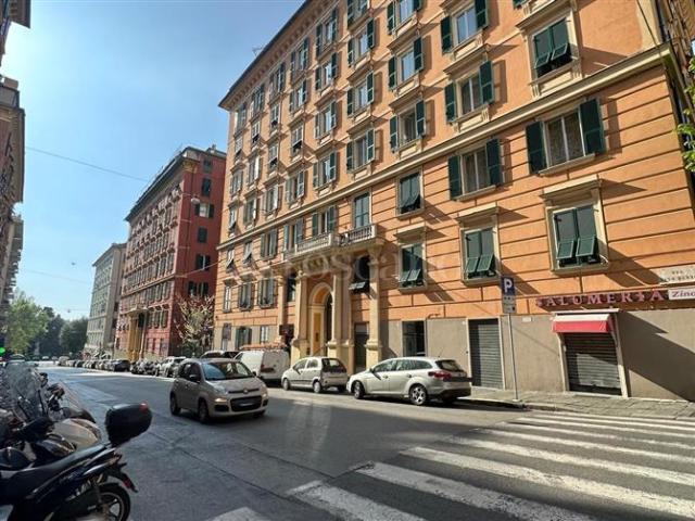 Casa di 132 mq a Centro Genova