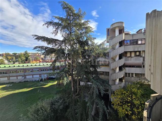 Casa di 137 mq a Eur, Torrino, Tintoretto Roma