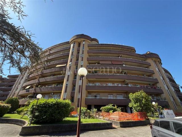 Casa di 200 mq a Eur, Torrino, Tintoretto Roma