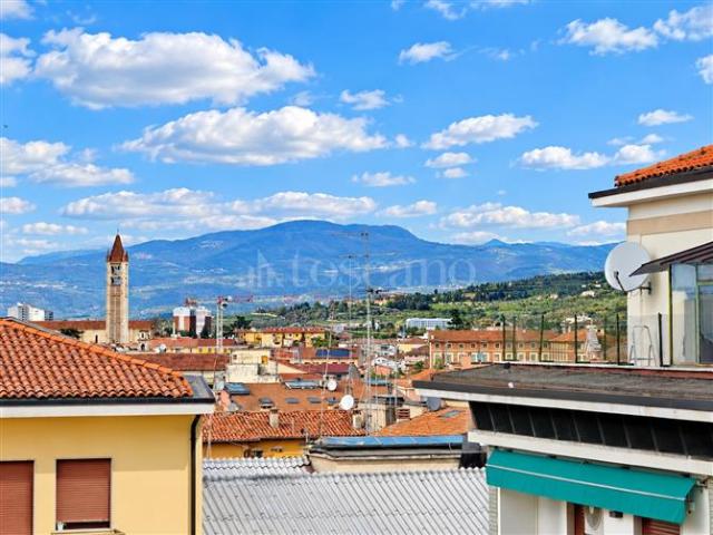 Casa di 200 mq a Centro Verona