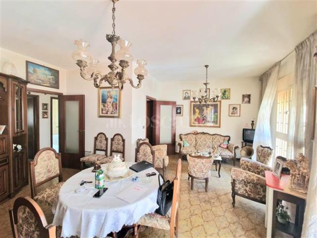 Casa di 220 mq a Villagrazia, Olio di Lino Palermo