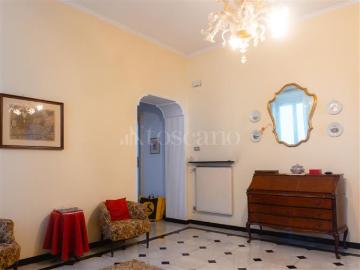 Casa di 380 mq a Circonvallazione Genova