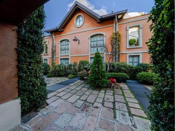 Casa di 300 mq a Navigli Milano
