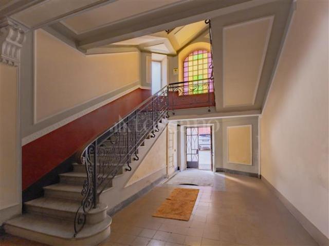 Casa di 340 mq a San Benedetto, Villanova Cagliari