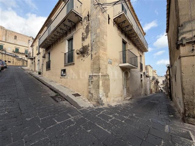 Casa di 50 mq a Centro Noto