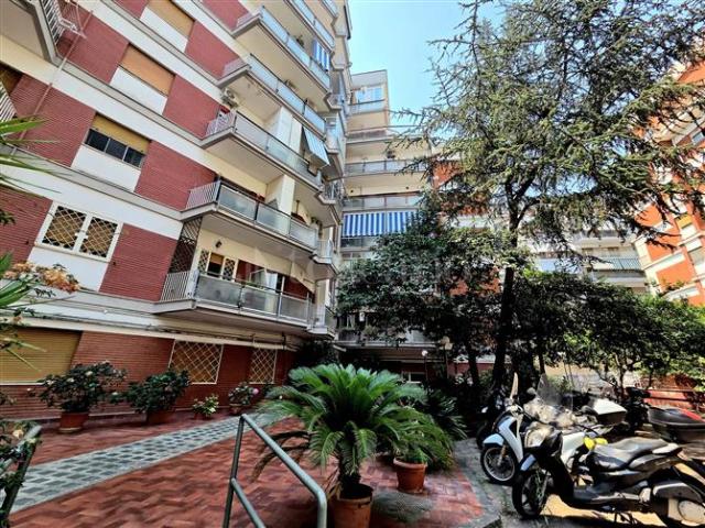 Casa di 50 mq a Fuorigrotta, Bagnoli Napoli