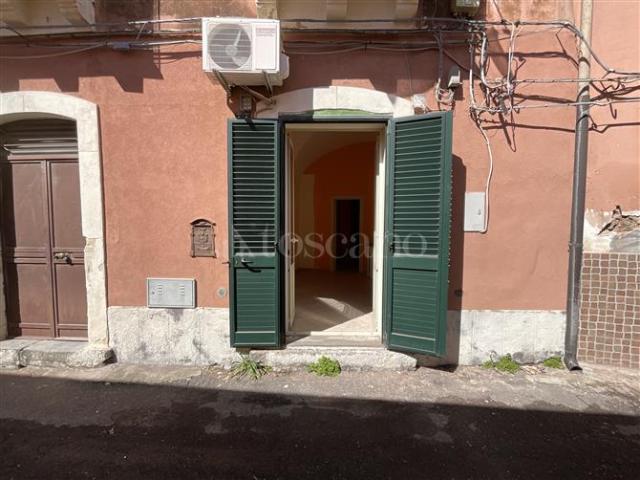 Casa di 50 mq a Vulcania, Borgo Catania