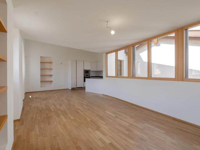 CASA DI 5 LOCALI A SALA CAPRIASCA