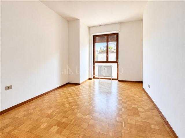 Casa di 64 mq a Centro, Parco, Boschetti Reali Monza