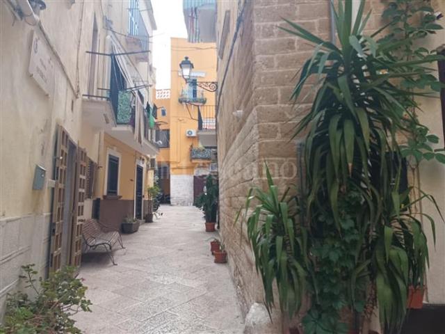 Casa di 65 mq a Borgo Antico, Murat, Madonnella Bari