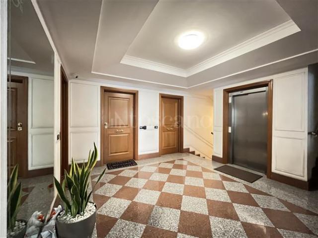 Casa di 65 mq a Eur, Torrino, Tintoretto Roma