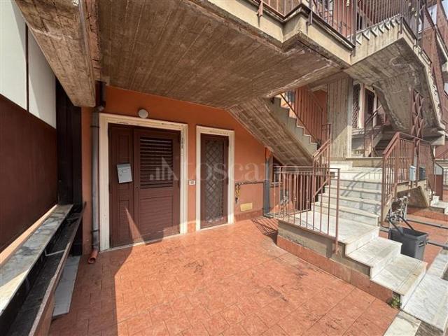 Casa di 60 mq a Centro Aci Catena