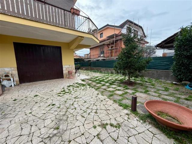 Casa di 60 mq a Anagnina, Romanina, Tor Vergata Roma