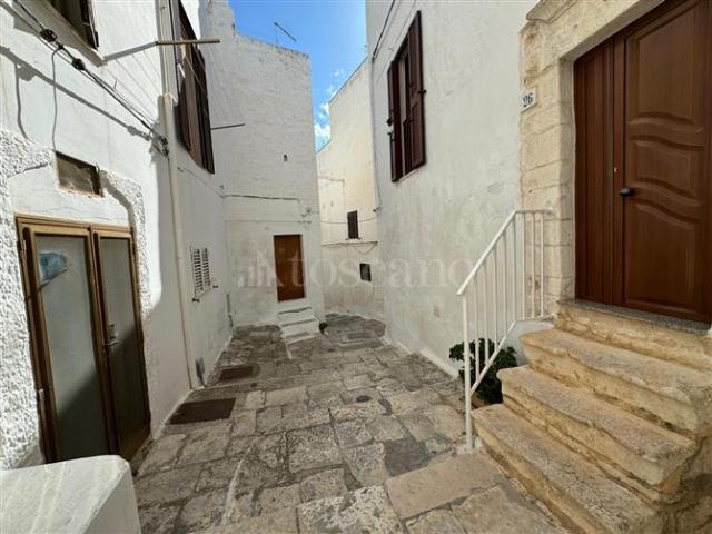 Casa di 80 mq a Via Pola, Via Papa Giovanni XXIII Ostuni