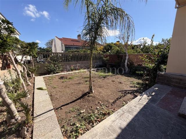 Casa di 60 mq a Tor San Lorenzo Lido Ardea